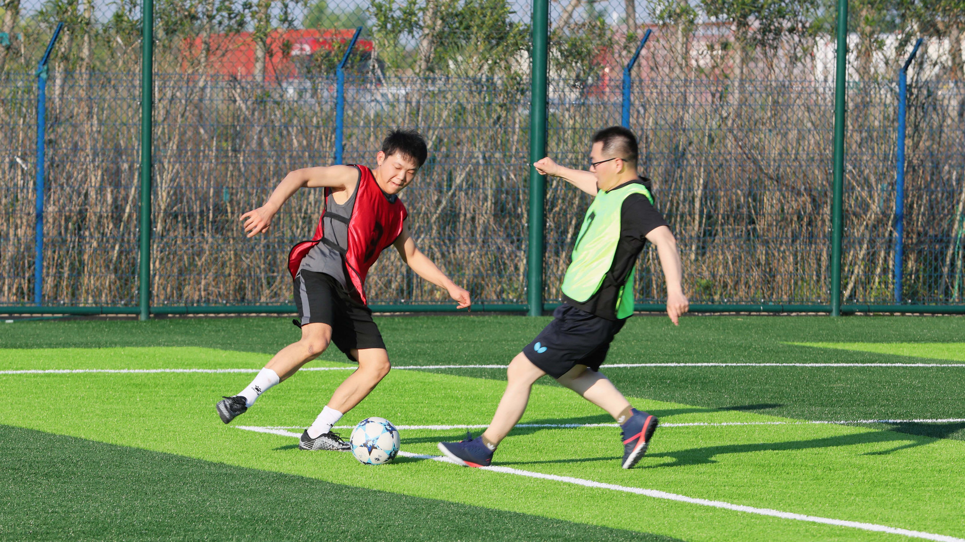 足球比赛3.jpg 足球比赛3.jpg